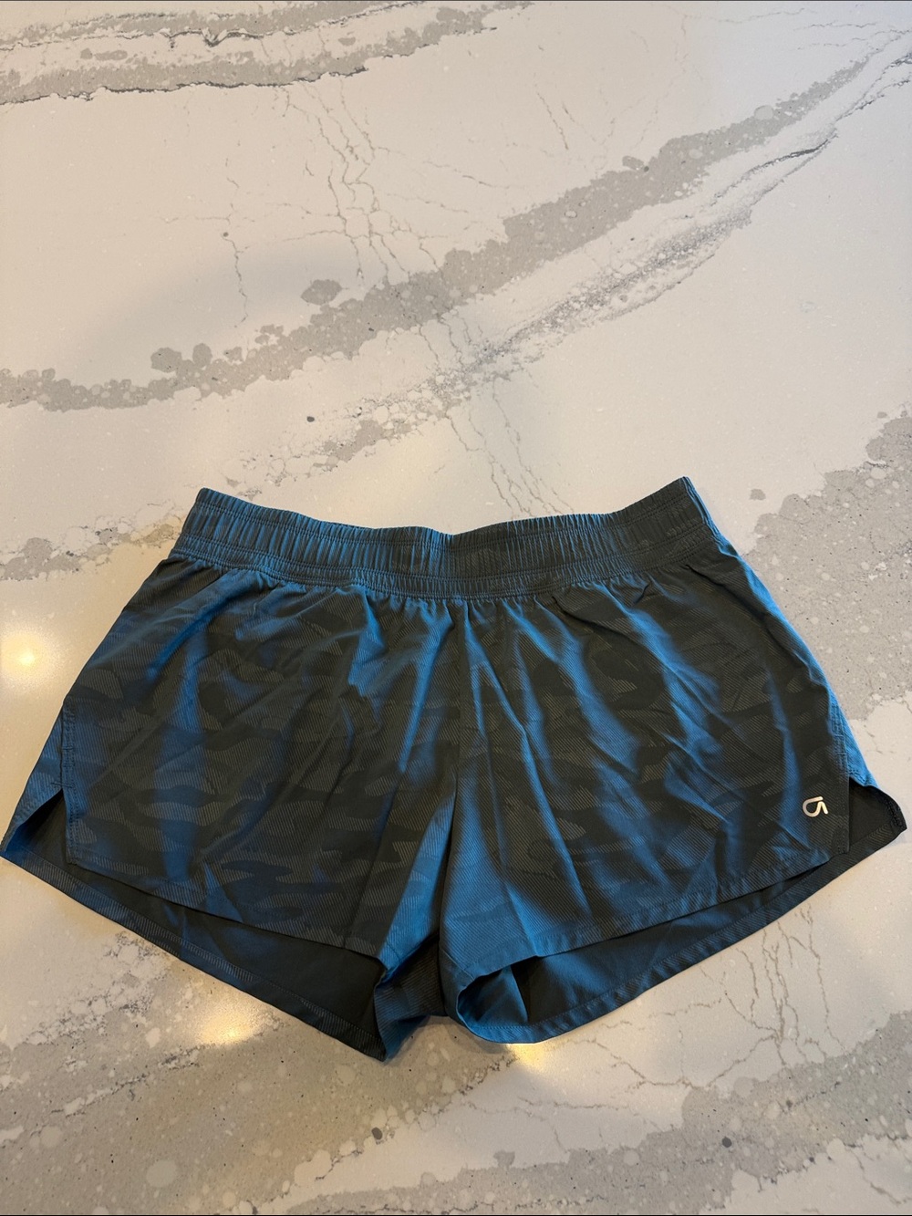 GAP Women's Athletic Shorts in Olive Green Camo